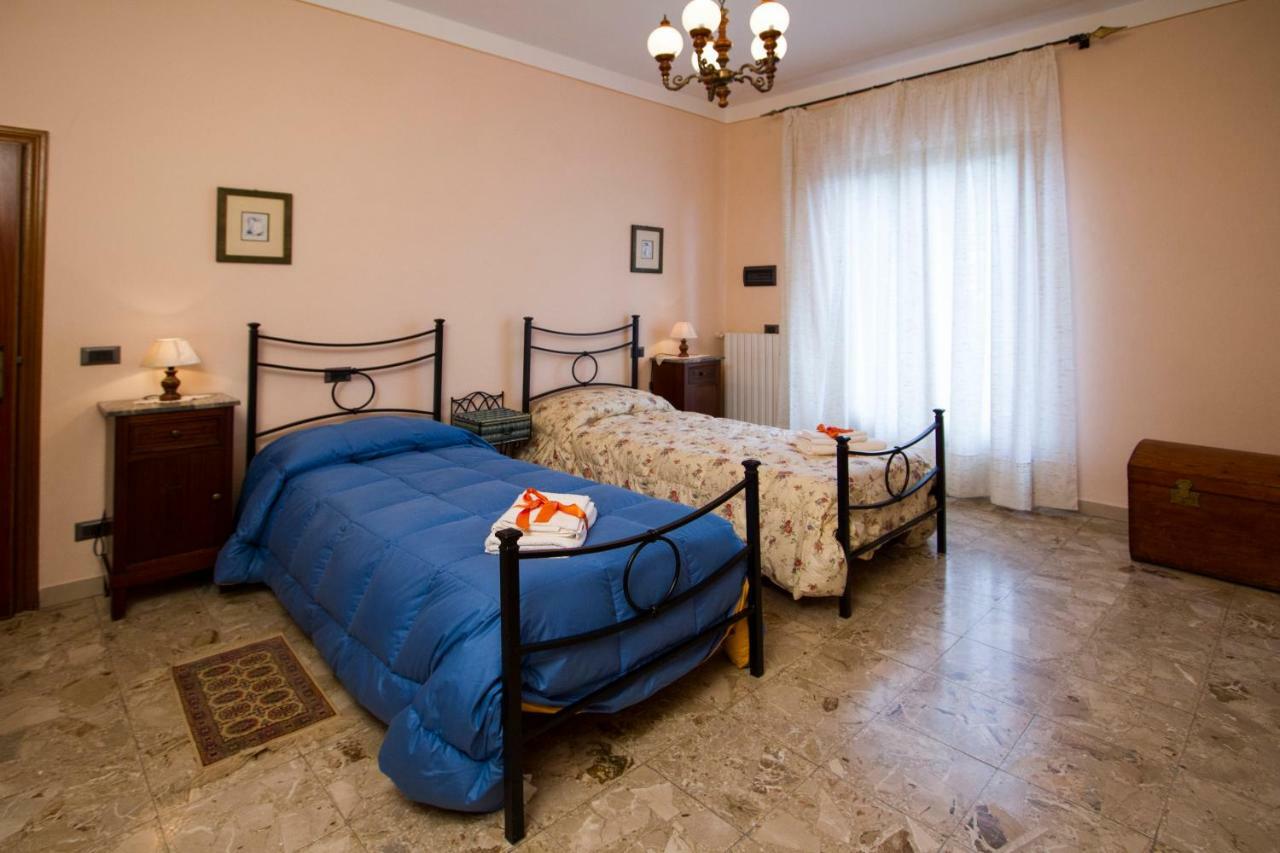 Апартаменты Casa Elena Кортона Экстерьер фото