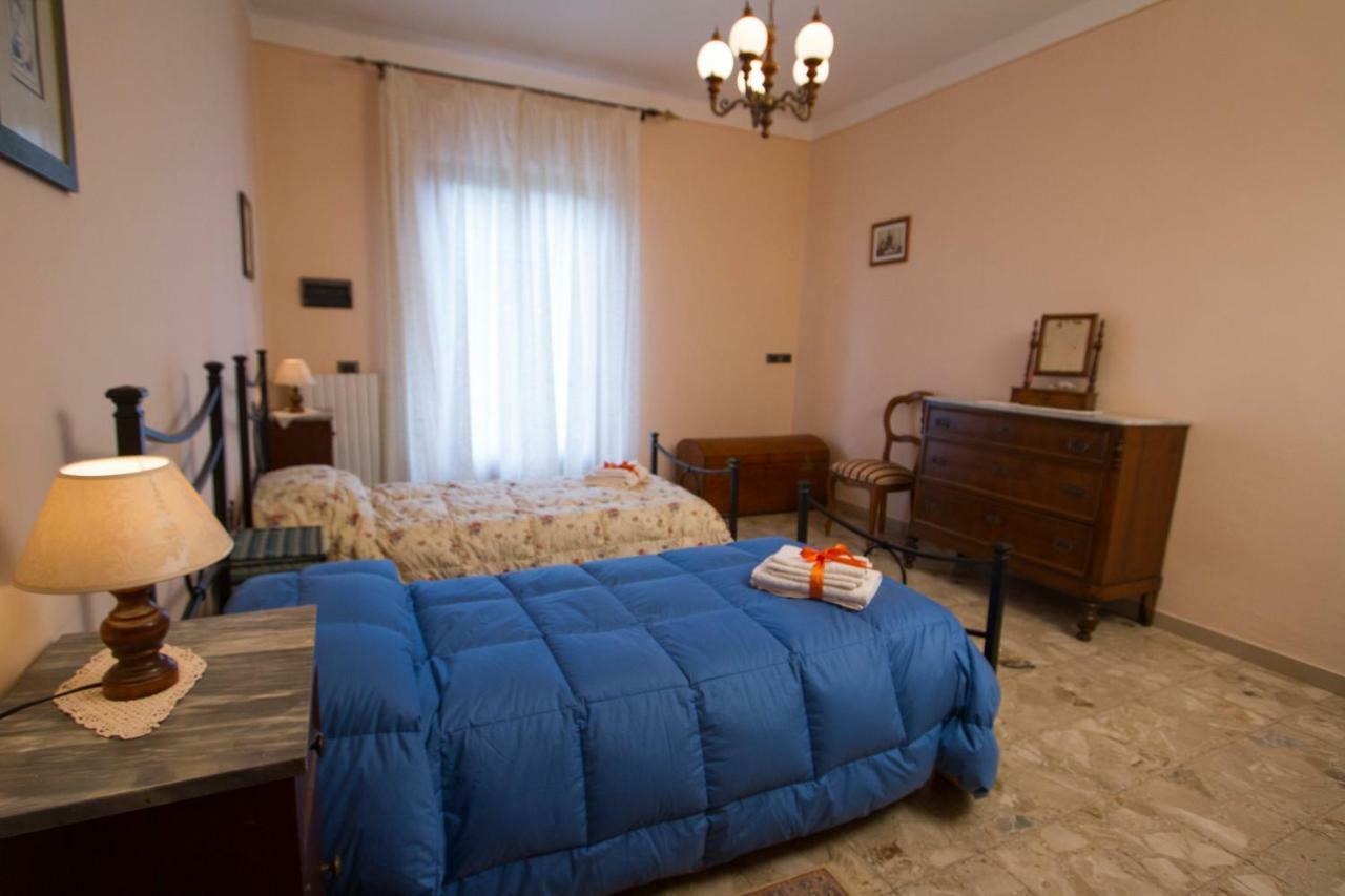 Апартаменты Casa Elena Кортона Экстерьер фото
